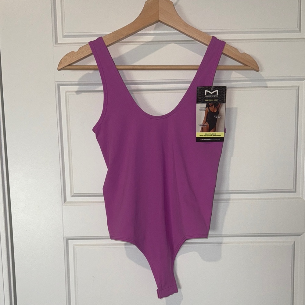 NWT maidenform seamless basically sexy bodysuit size small